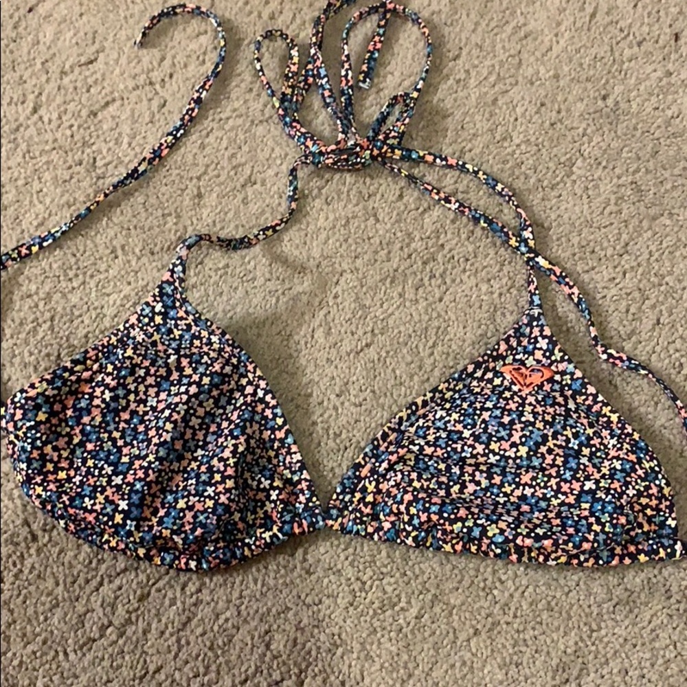Roxy Bikini Top!!